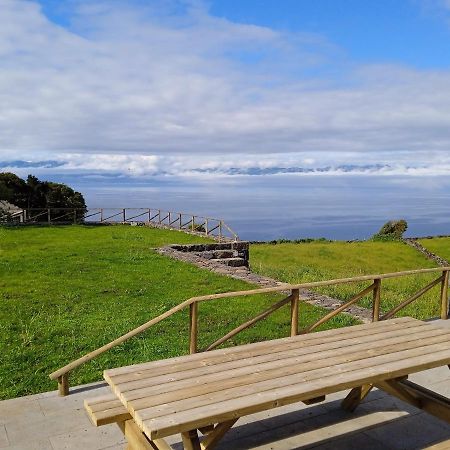 Casa Da Ribeirinha Villa Ribeirinha  ภายนอก รูปภาพ