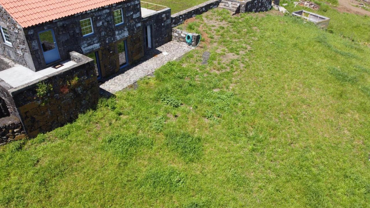 Casa Da Ribeirinha Villa Ribeirinha  ภายนอก รูปภาพ