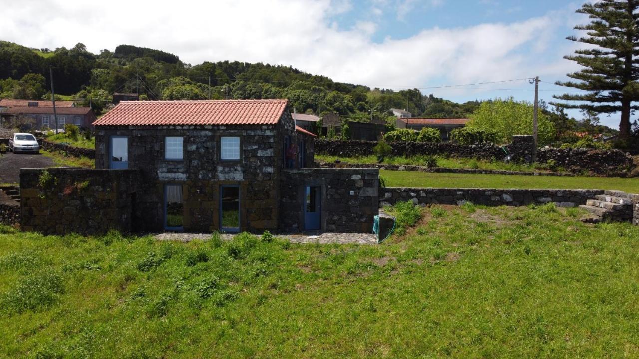 Casa Da Ribeirinha Villa Ribeirinha  ภายนอก รูปภาพ